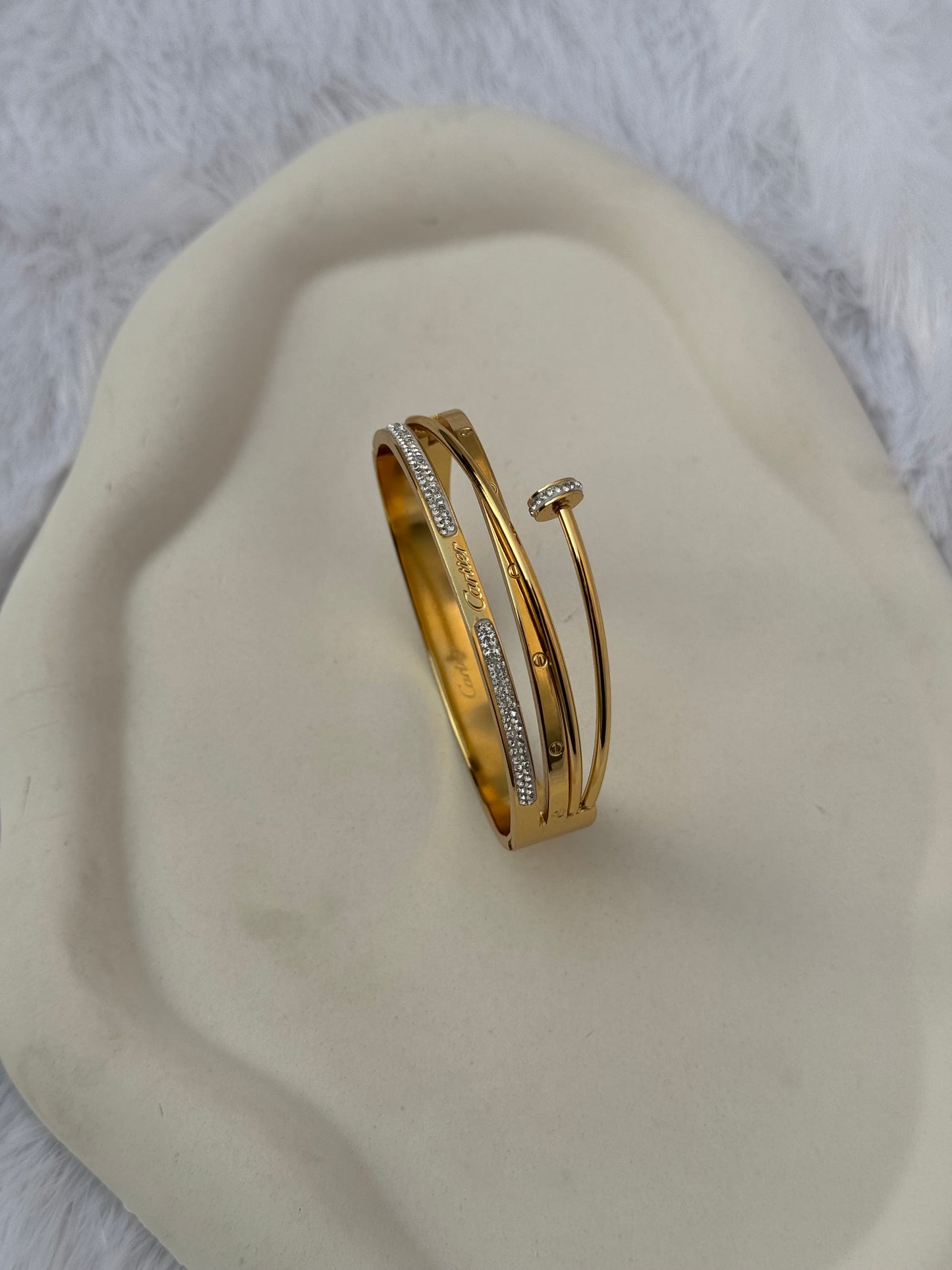 CAROLINA CARTIER BRACELET