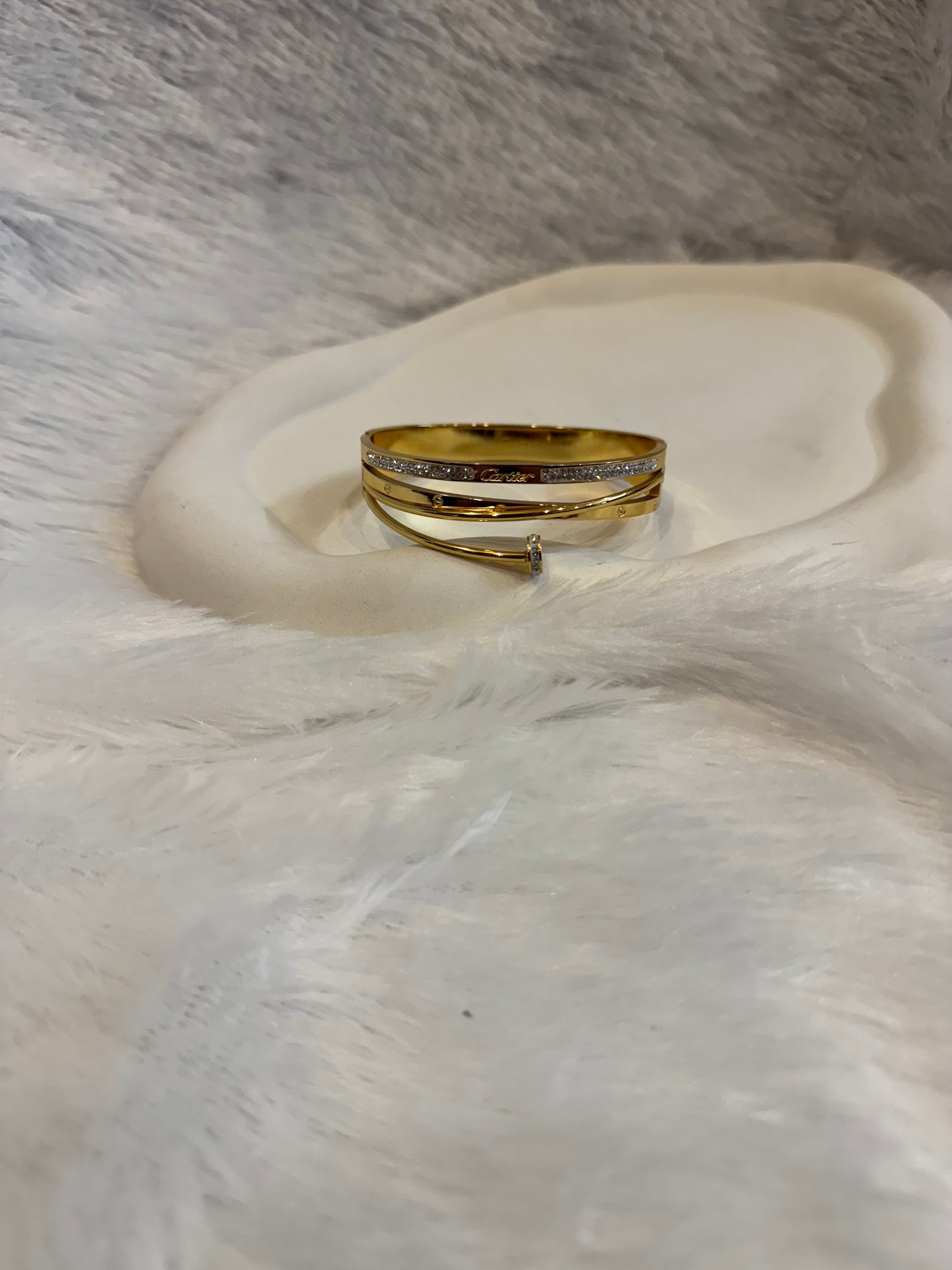 CAROLINA CARTIER BRACELET