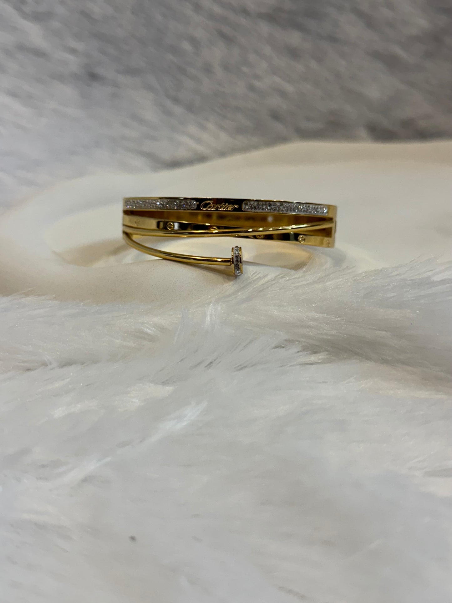 CAROLINA CARTIER BRACELET