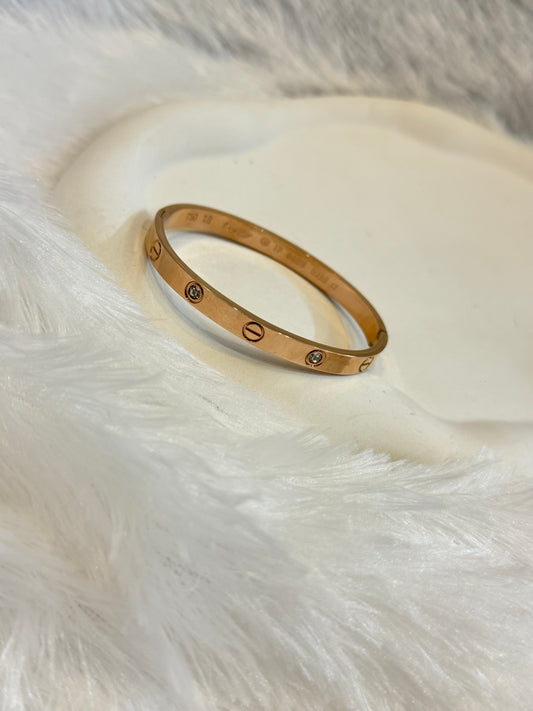 CLASSIC BANGLE BRACELET