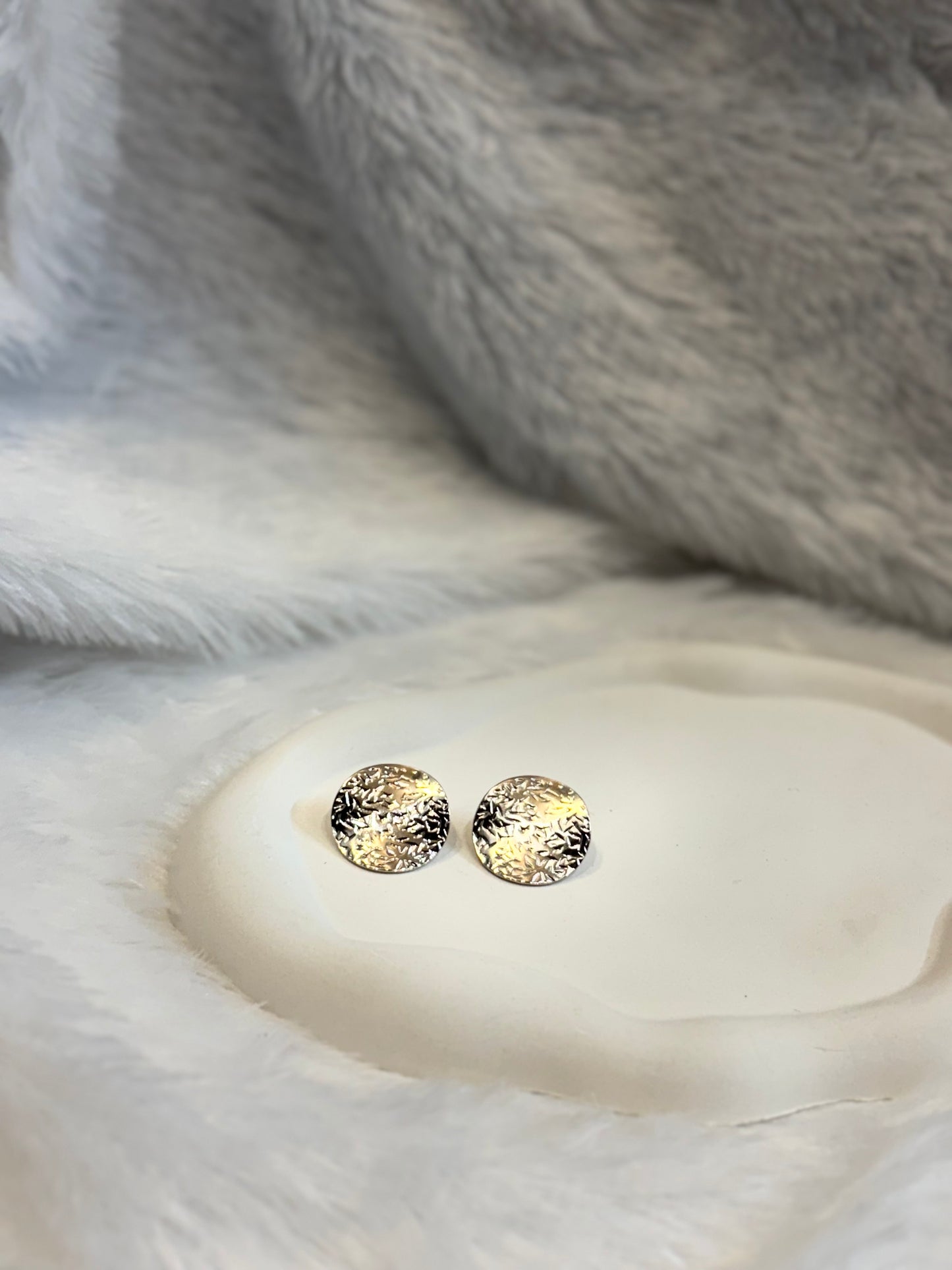 DISC EARRINGS