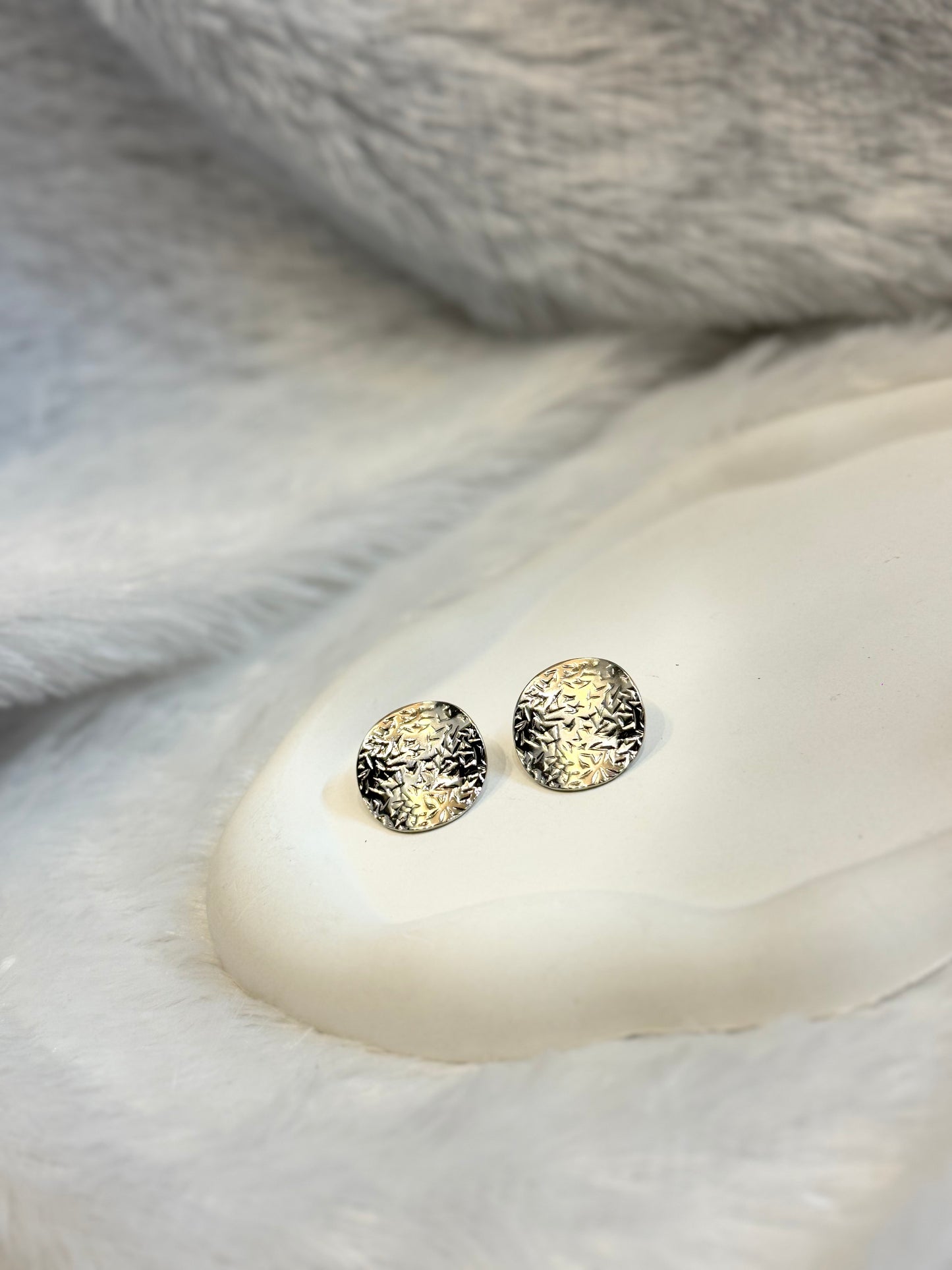 DISC EARRINGS