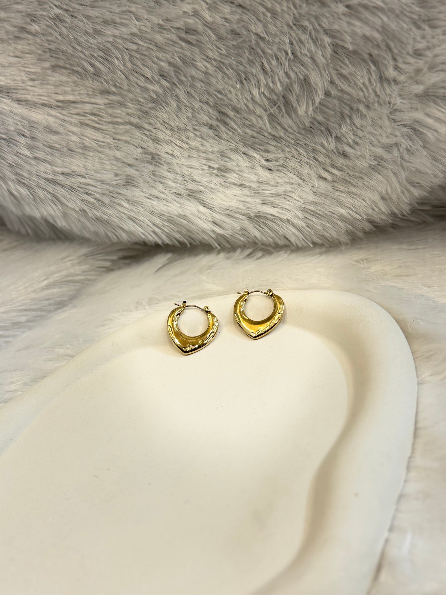 LITTLE HEART EARRINGS
