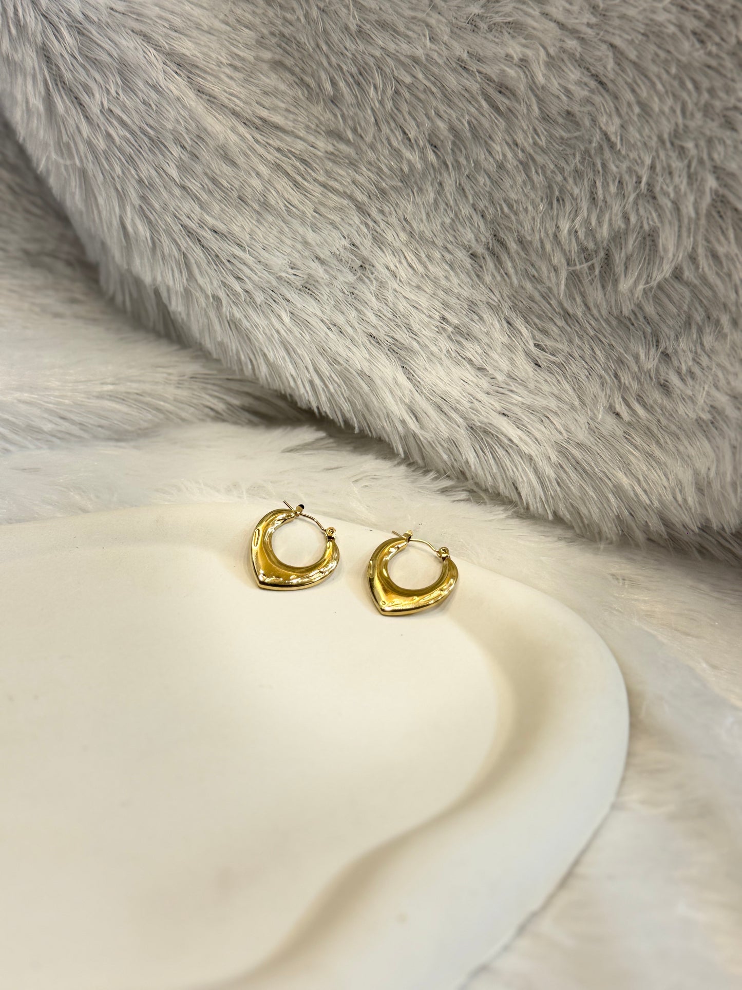 LITTLE HEART EARRINGS