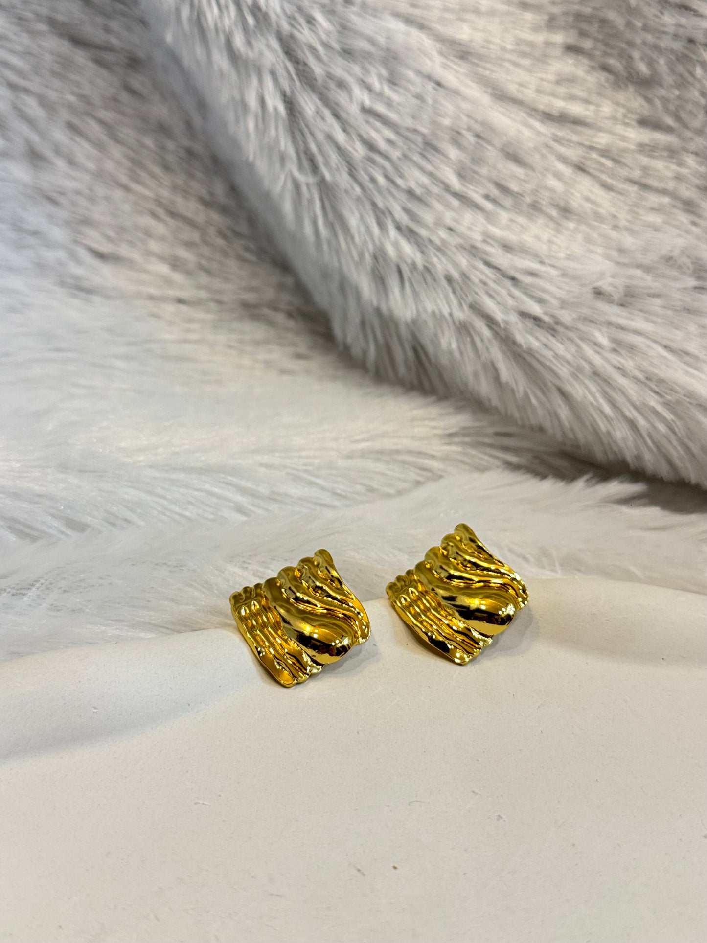 SLAY EARRINGS