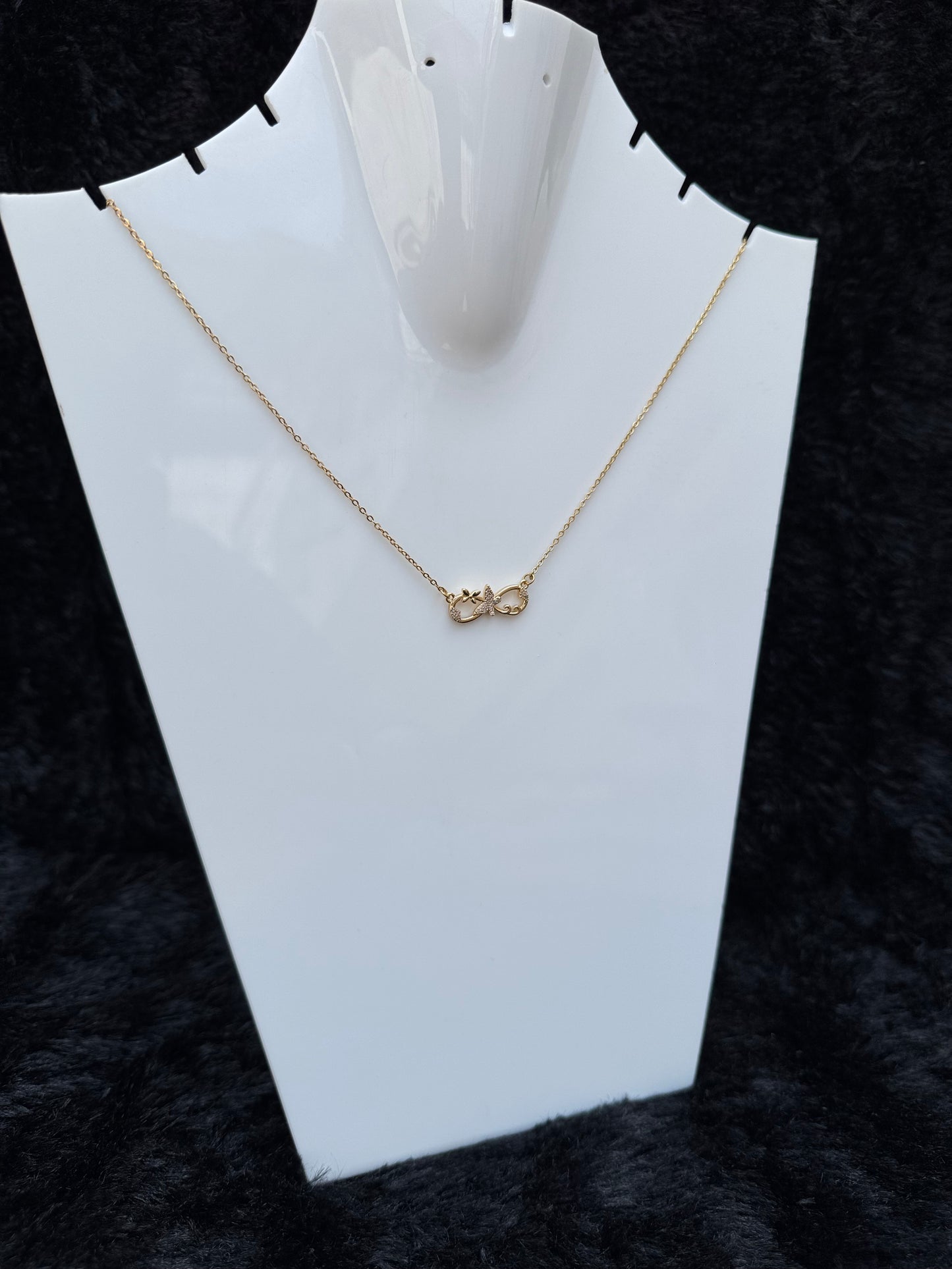 BOW BUTTERFLY PENDANT