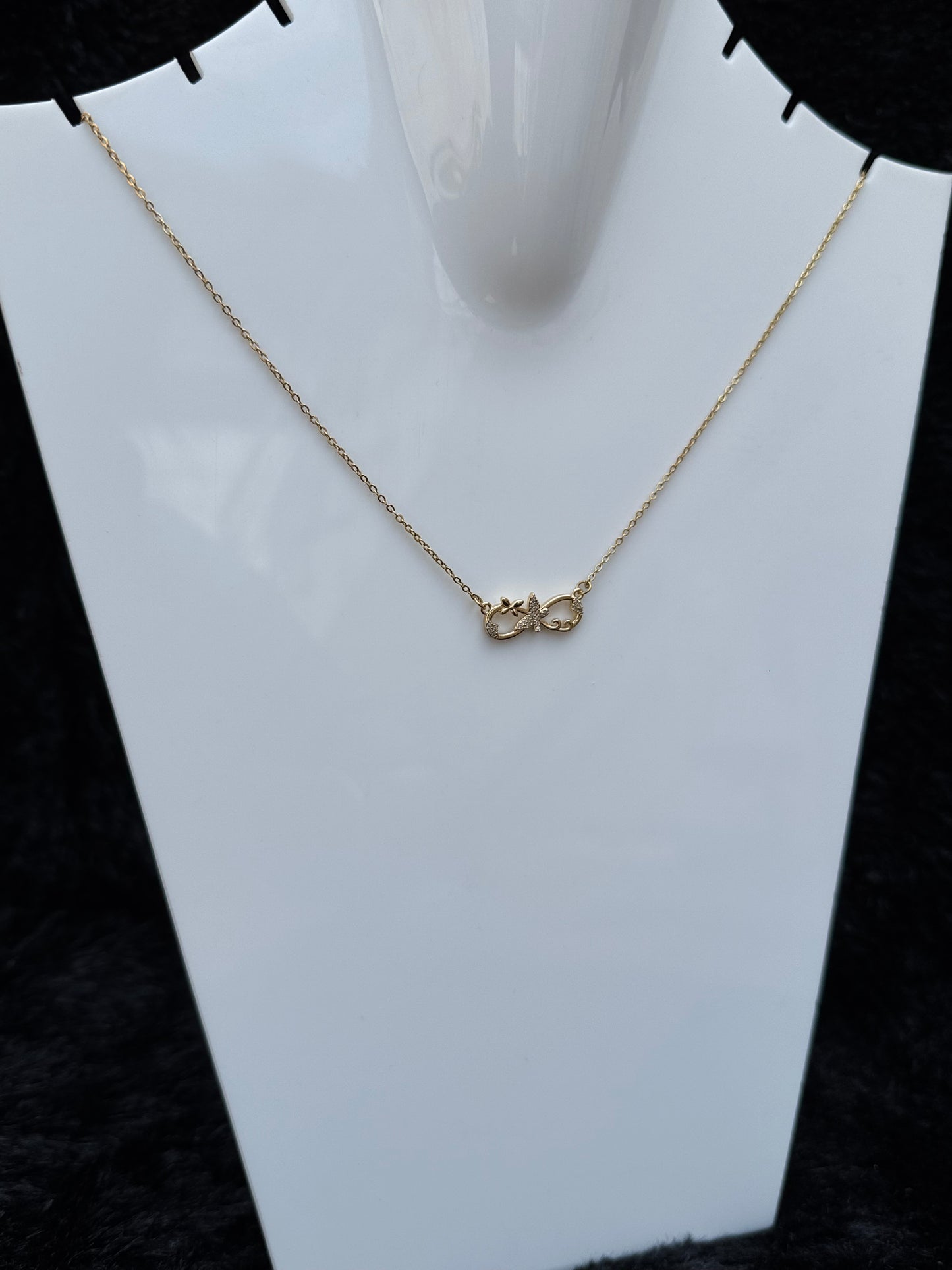 BOW BUTTERFLY PENDANT