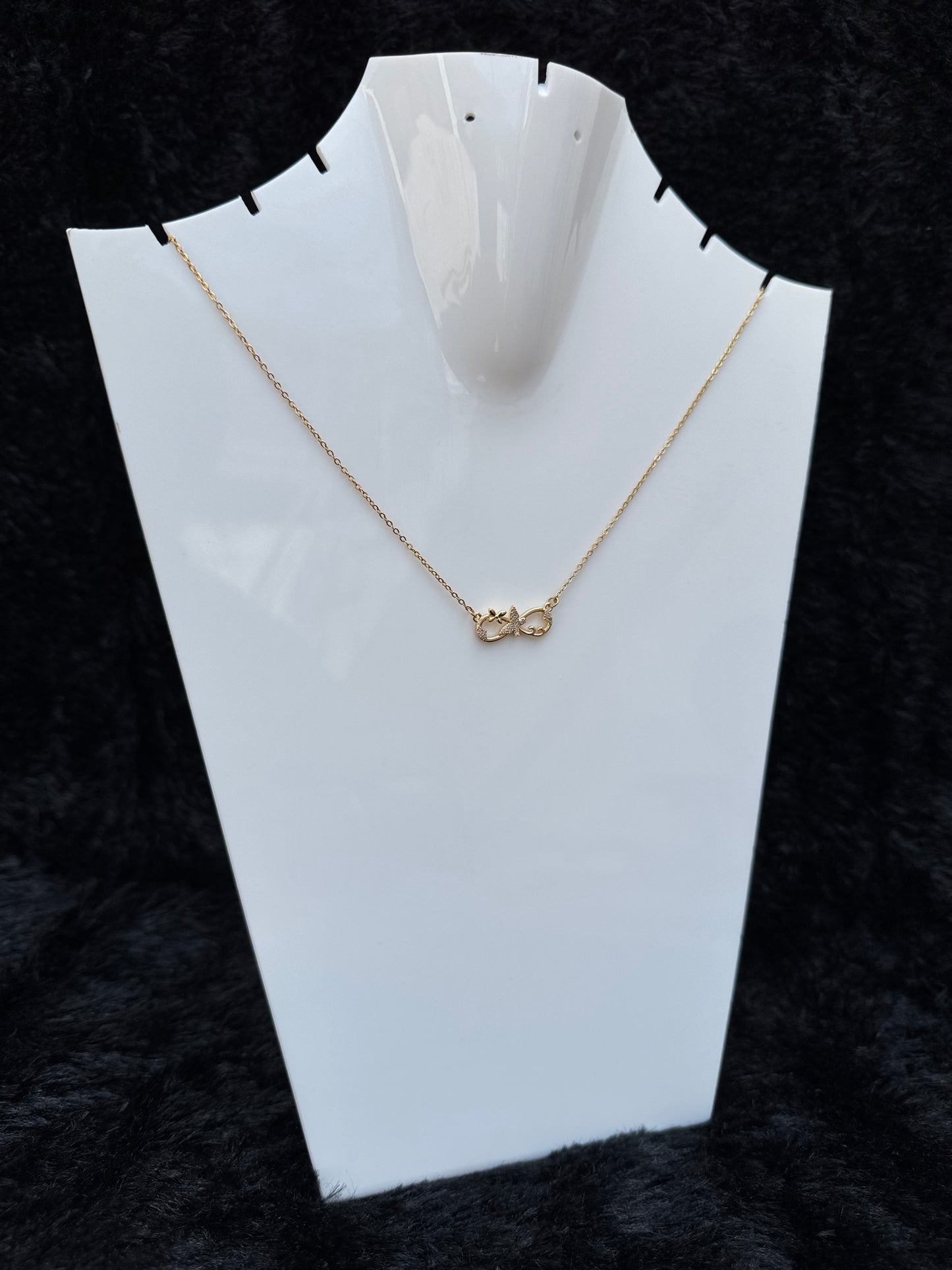 BOW BUTTERFLY PENDANT