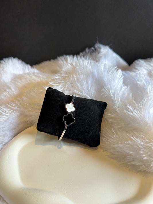 DUO CLOVER BANGLE BRACELET