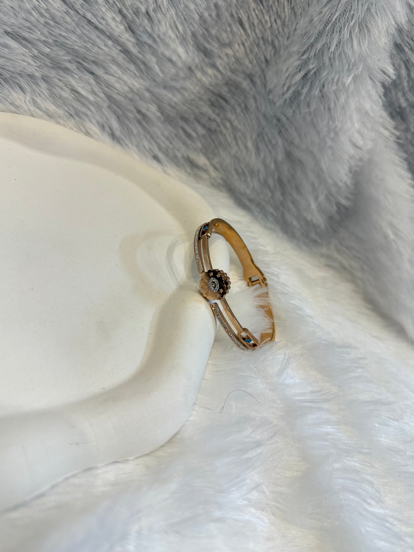 OLIVIA EVIL EYE BRACELET