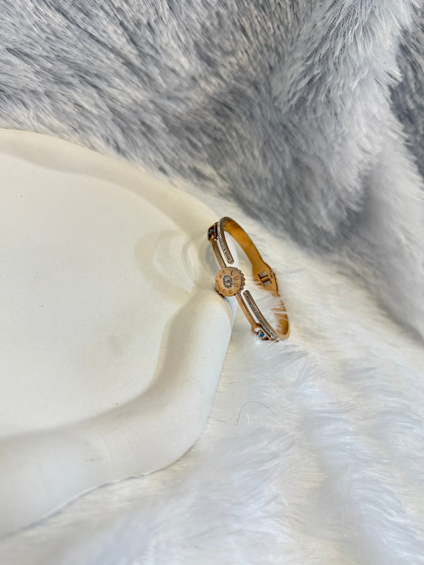 OLIVIA EVIL EYE BRACELET