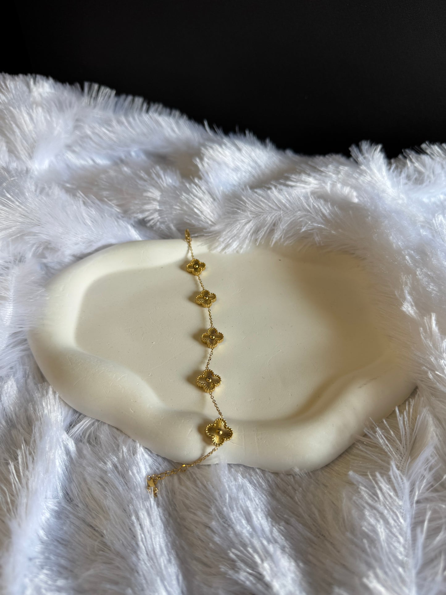 CLOVER BRACELET