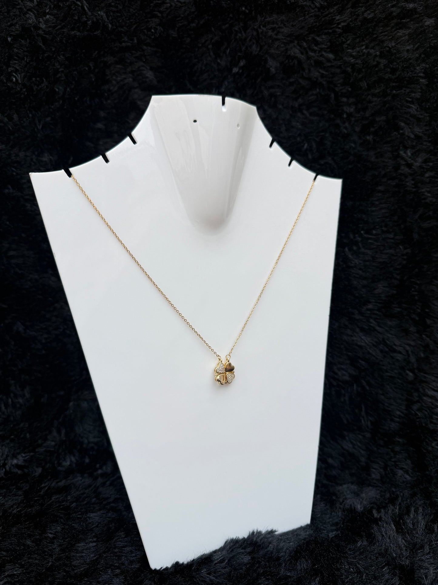 FORTUNE BLOOM PENDANT