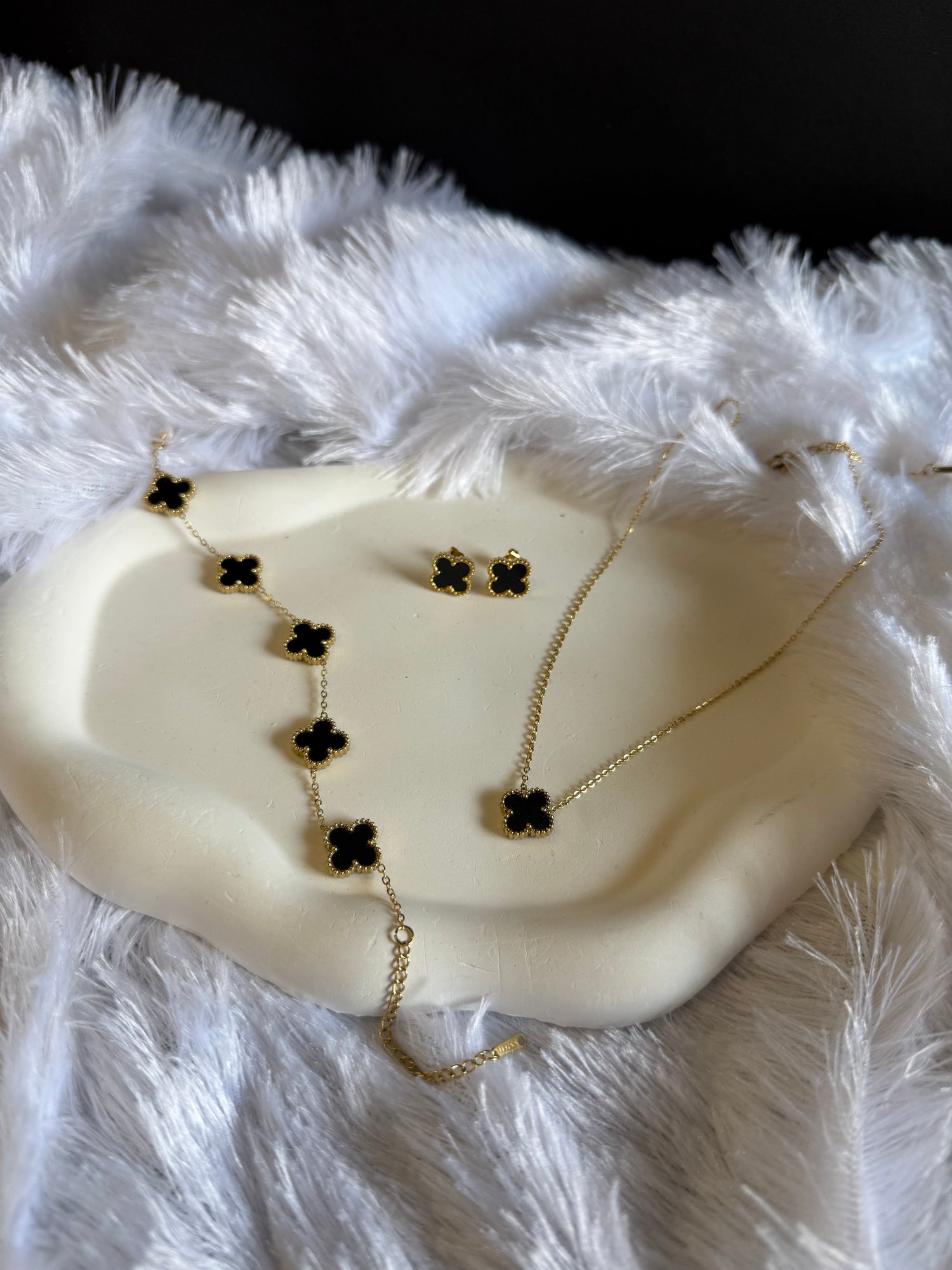 JEWELLERY SET