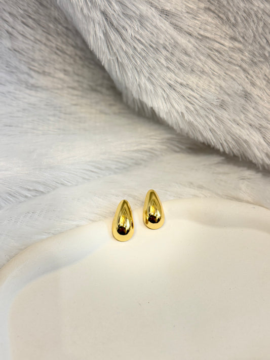 ALMOND EARRINGS