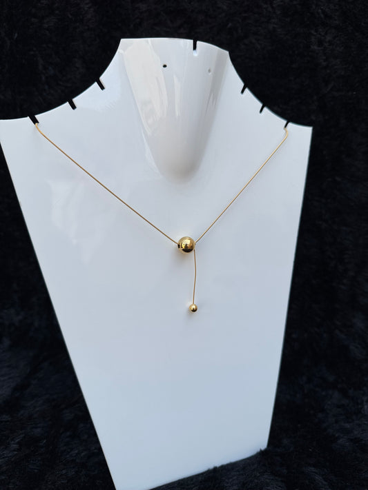 LUNA DROP PENDANT