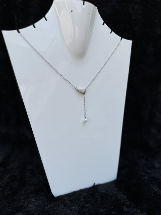 PEARL DROP PENDANT
