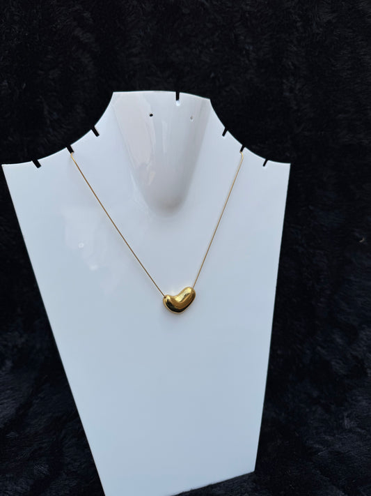 LUXE LOVE PENDANT