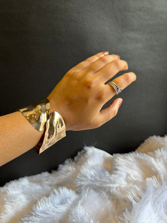 MOLTO CUFF BRACELET