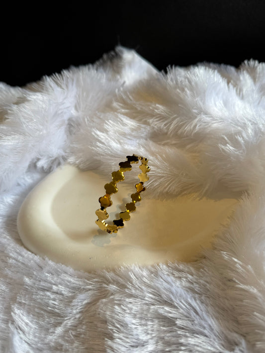 PETAL POP BANGLE BRACELET