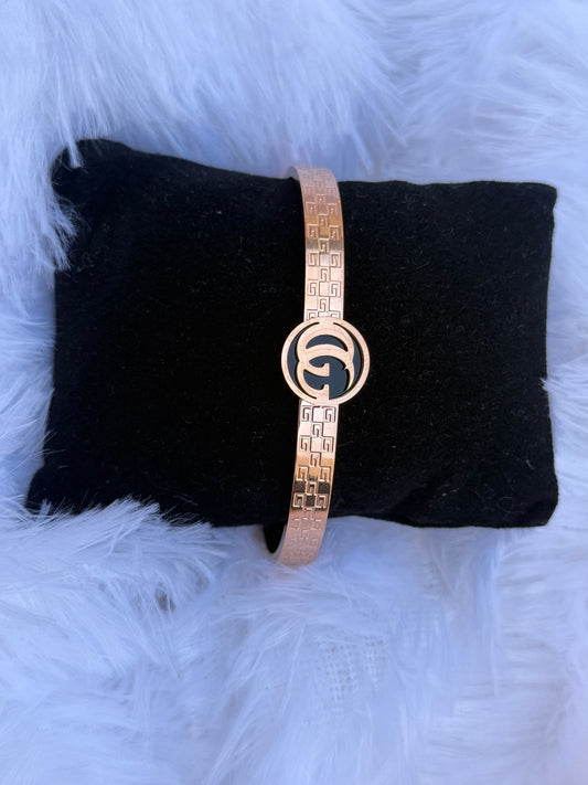 GIA BANGLE BRACELET